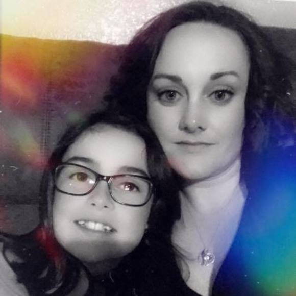 Meet your Posher, Amber - Picture 1 of 1